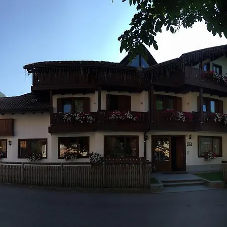 Garni Martina Hotel 3*