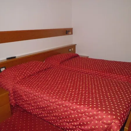 Hotel Garni Martina 3*